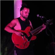 Profesor de Guitarra ONLINE con máster de profesorado y 14 años experiencia